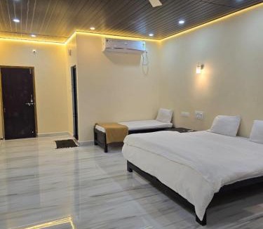 Murudeshwara Hotel | Ocean Mist Beach Homestay