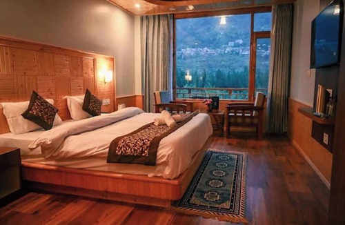 Khattalwada Hotel | Old Manali Retreat