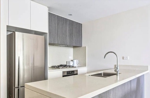 Lidcombe Apartment | Olympic Park 1 Bed Apt | MHS