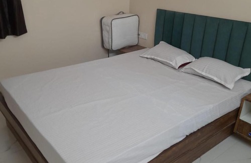 Patna Hotel | Om Hotel