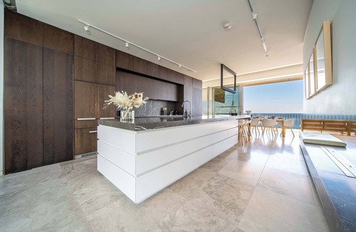 Marino House | One Eighty Marino