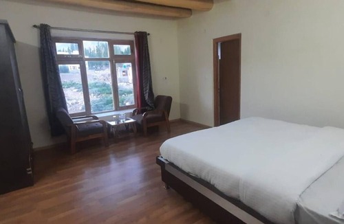 Leh Hotel | Orion Home