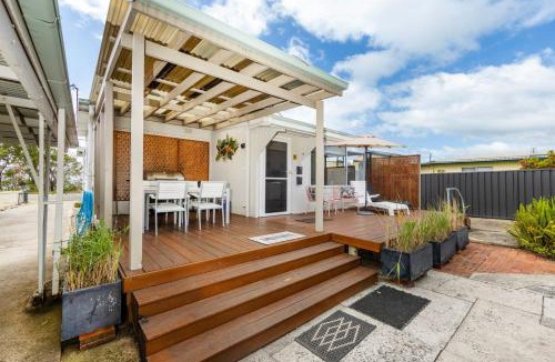 Callala Bay House | Osprey - Pet Friendly Waterfront