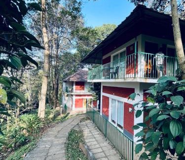 Todupulai Hotel | Oxygen Rain Forest Resort