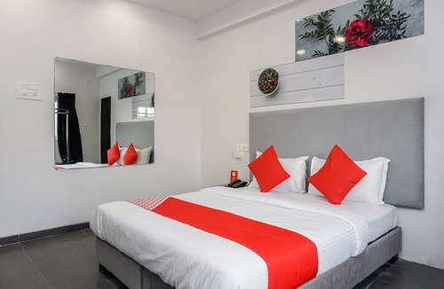 Undri Hotel | OYO 16832 I Suites