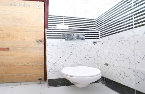 Pune Hotel | OYO 22963 White Castle Heritage