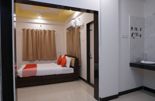 Pune Hotel | OYO 22963 White Castle Heritage