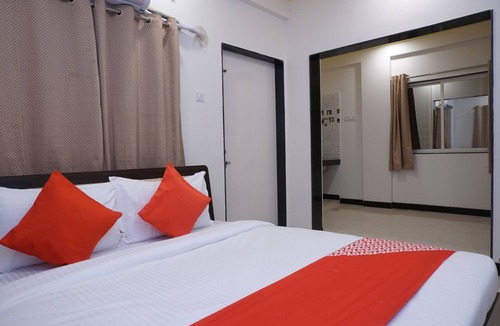 Pune Hotel | OYO 22963 White Castle Heritage