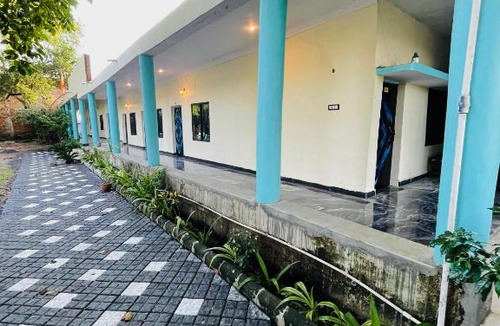 Jabalpur Hotel | OYO 70101 Hotel Green Park