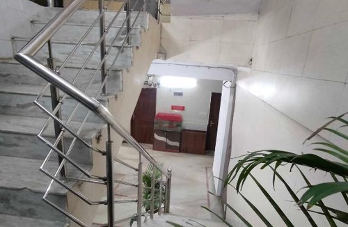 Ghaziabad Hotel | OYO Hotel New Imperial
