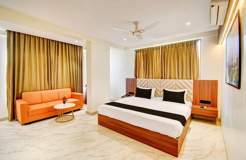 Kharabwadi Hotel | Palette Hotel Chakan K9