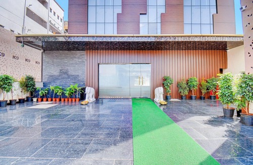 Kharabwadi House | Palette K9 Family Restaurant
