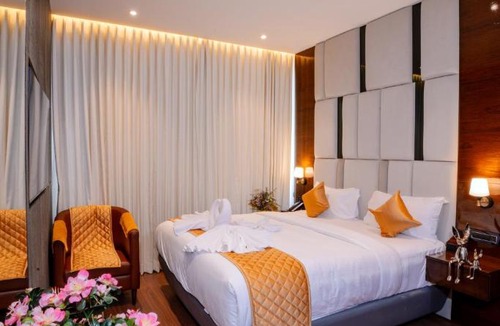 BTM Layout Hotel | Paramos Meeds Madiwala