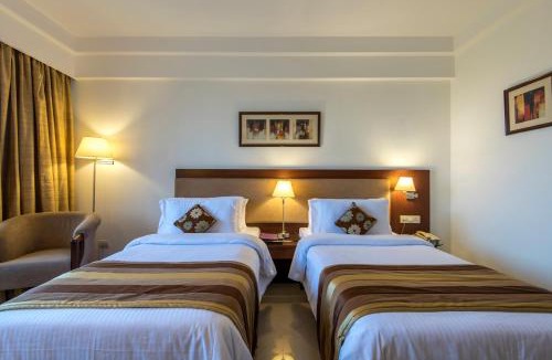 Yerawada Hotel | Park Ornate Hotel Viman Nagar
