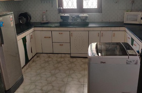 Gomti Nagar Apartment | Park View
