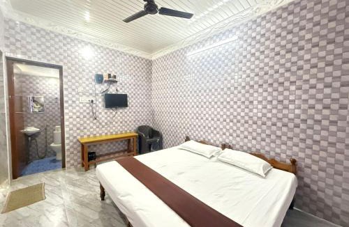 Tindivanam Hotel | Parsha Ocean Breeze Inn