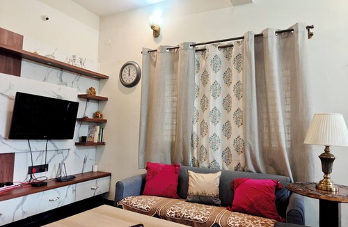 Bengaluru Apartment | Peaceful 1-bedroom apartment in delightful Bengaluru neighborhood