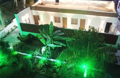 Agra House | Peaceful Stay in Dayal Bagh Near Prem Nagar Gate ,Ideal for Satsang Visitors