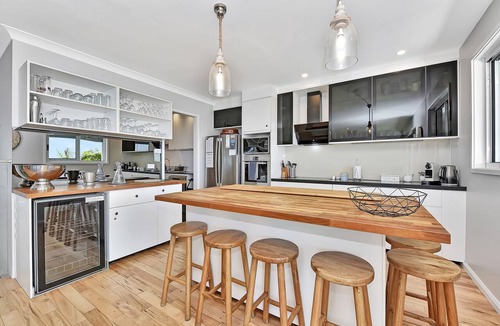 Corlette House | Phuza Maningi Corlette Home with Private Pool