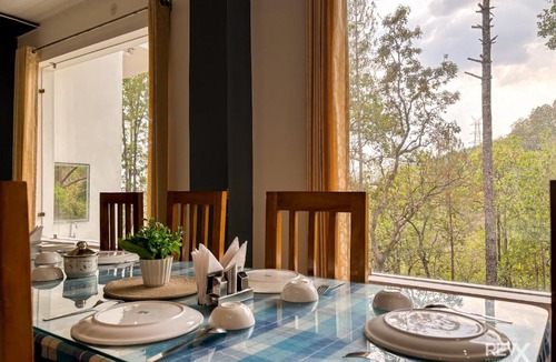 Lansdowne Hotel | Pine Valley Gold Resort