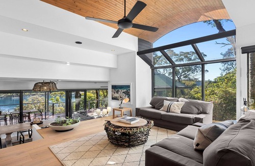 Coasters Retreat House | Pittwater Waterfront Retreat - Up to 10 Guests!