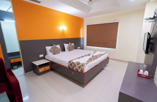 Thanjavur Hotel | PLA Residency Tanjore
