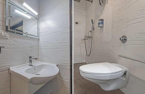 Kolkata Hotel | Platinum Studio Near Eco Park Gate