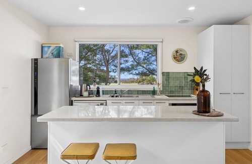 Surf Coast Villa | Point Roadknight Paradise