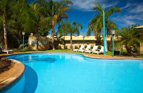 Exmouth Hotel | Potshot Hotel Resort