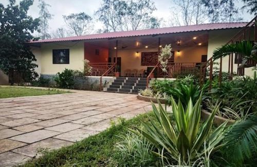 Jawhar Hotel | Prakriti Agro Farm Resort