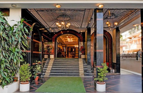 Murgesh Pallya House | PremiumHotel Seven Olive