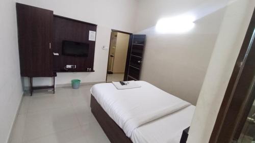 RR Nagar Hotel | Pride Image
