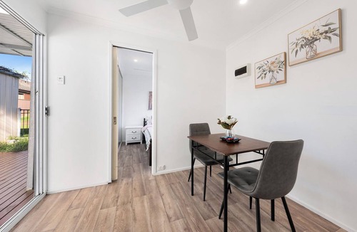 St Marys House | Private 1BR Granny Flat | 5 Mins to St Marys CBD