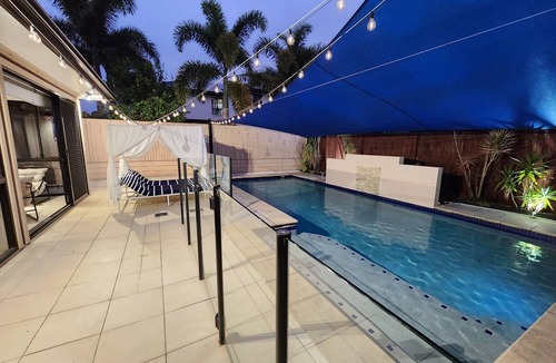 Bridgeman Downs House | Private 2BR Suite with separate entrance, dedicated parking and swimming pool