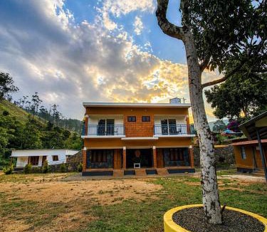 Elappara Hotel | Private Pool Villa Vagamon