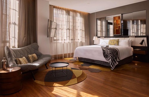 Sydney Central Business District Hotel | QT Sydney