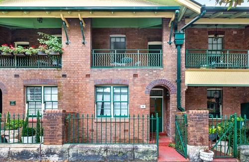Millers Point Apartment | Quaint 3-Bed Heritage Home in the Heart of Sydney