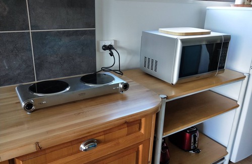 Beaconsfield Apartment | Quality studio style accommodation in the heart of the beautiful Tamar Valley
