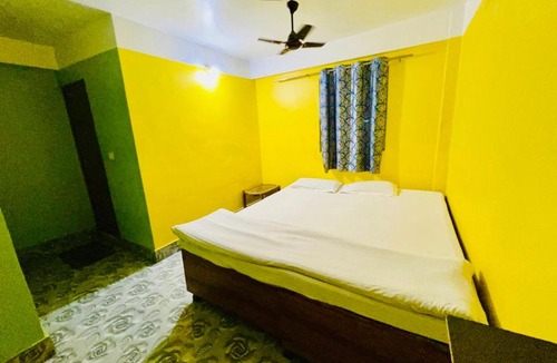 Siliguri Hotel | Radha Rani lodge