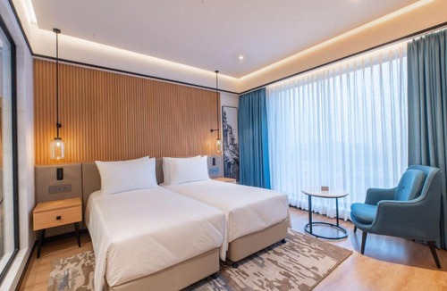Civil Lines Hotel | Radisson Hotel Prayagraj