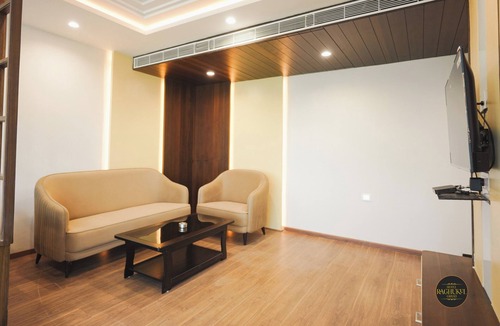 Azamgarh Hotel | Raghukul Grand near DAV PG College
