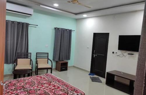 Rajpipla House | Rail connect hotel statue of unity