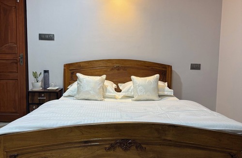 Darjeeling House | Raiville Homestay in cool Darjeeling for your getaway