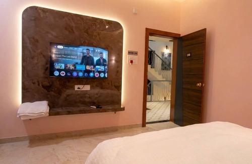 Nagpur Hotel | Raj Royal Hotel