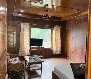 Gobind Dham House | Ramneek Homestay