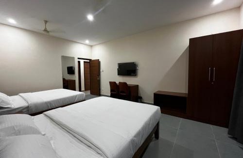 Bantval Hotel | Rangoli Suites & Restrobar