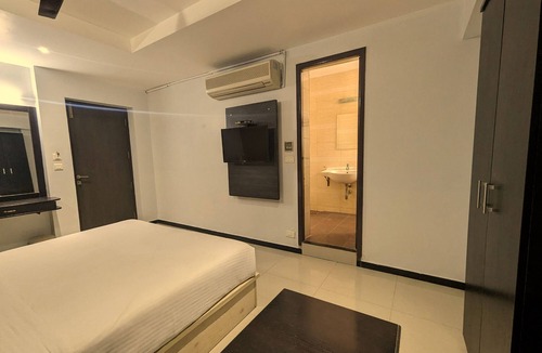 Tiruchirappalli Hotel | RBS Residency
