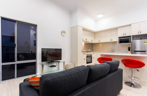 Rockingham Apartment | Reflections by Rockingham Apartments