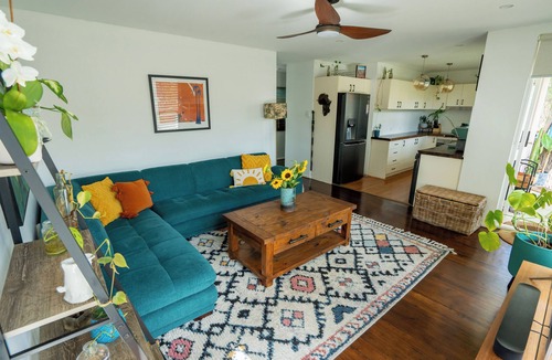 Dee Why Apartment | Relaxed Coastal Stay – 2 Bedroom Apartment with Outdoor Space