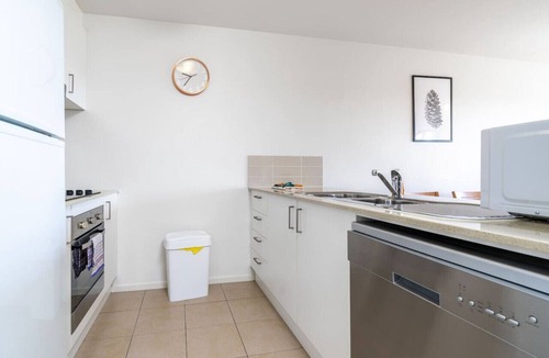 Wright Apartment | Relaxing 2BR Apt in North Point Complex
